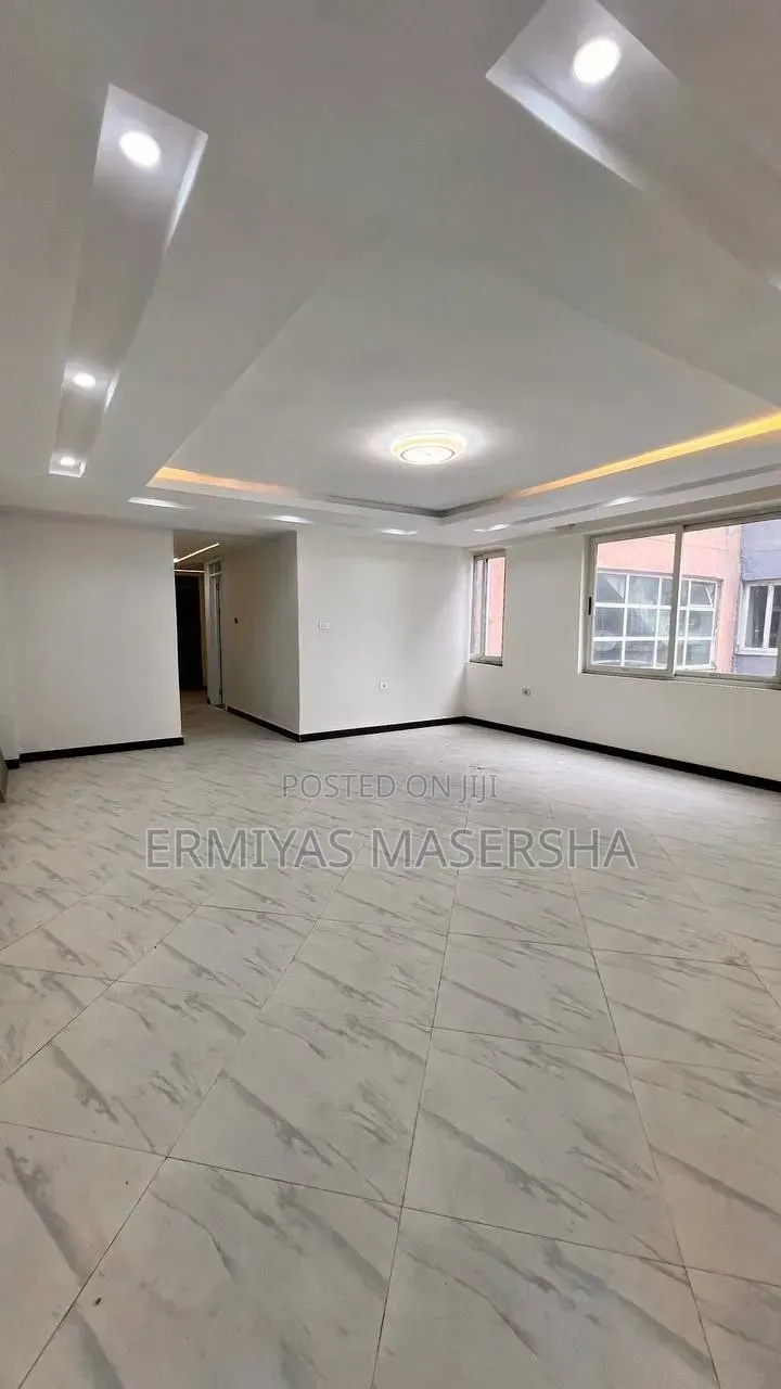 Furnished 3bdrm Condo in Yeka for sale
