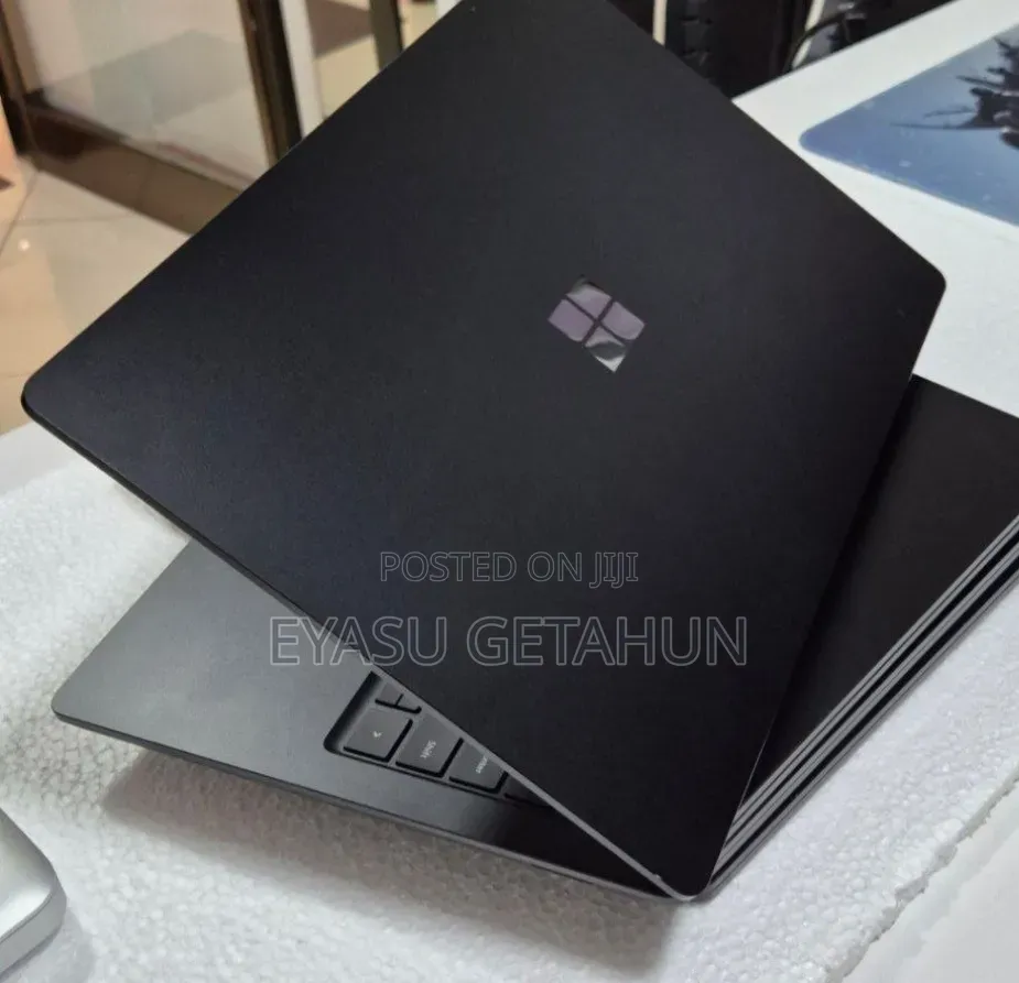New Laptop Microsoft Surface Laptop 3 16GB Intel Core i5 SSD 256GB