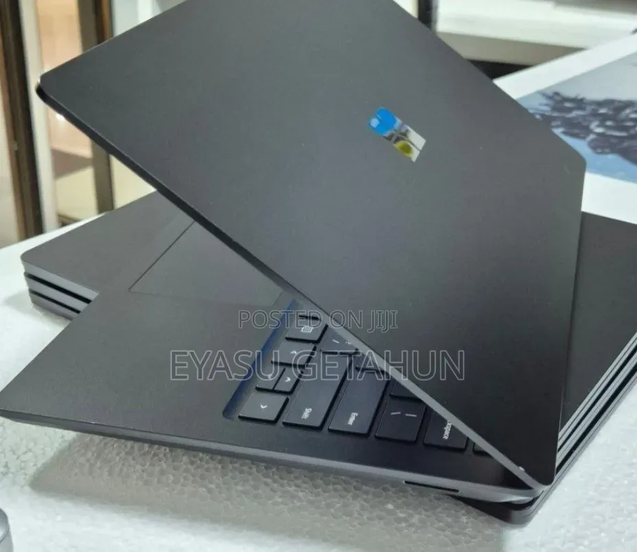 New Laptop Microsoft Surface Laptop 3 16GB Intel Core i5 SSD 256GB