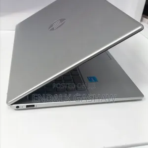 New Laptop HP Stream Notebook 8GB Intel Core i3 SSD 256GB