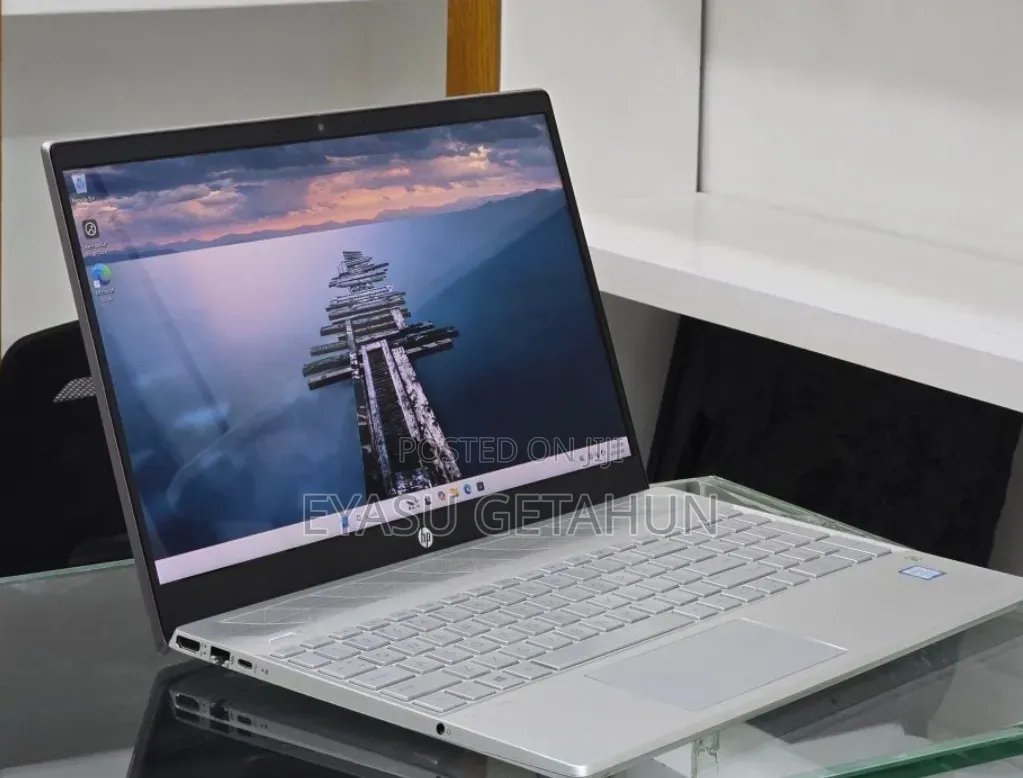 New Laptop HP Pavilion 15 16GB Intel Core i7 SSD 256GB