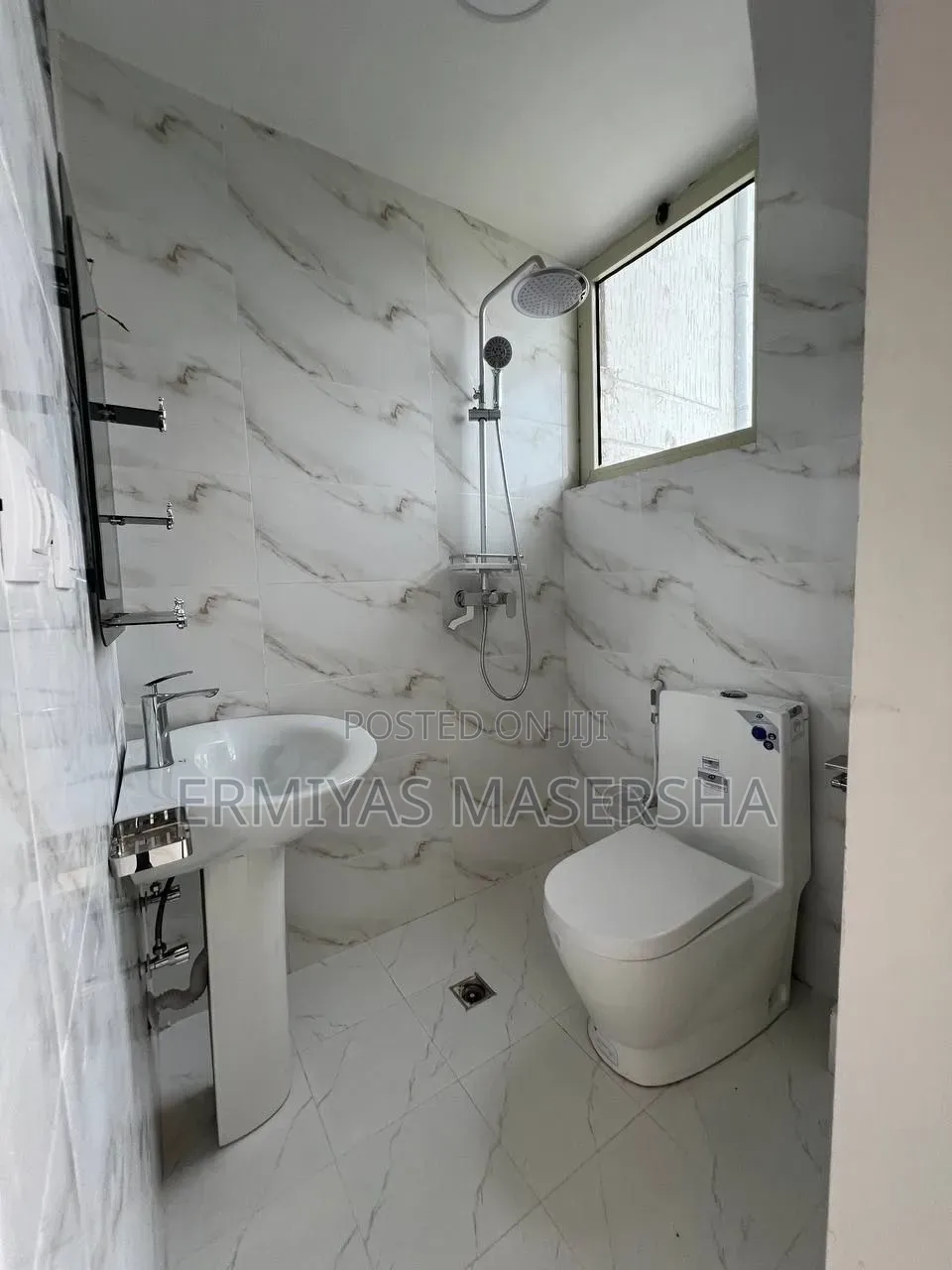 Furnished 2bdrm Condo in Yeka for sale