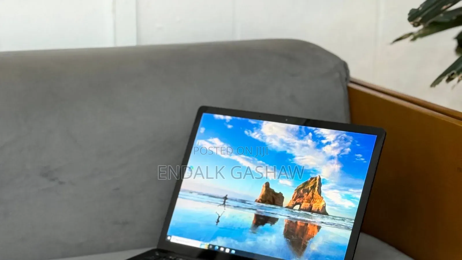 New Laptop Microsoft Surface Laptop 3 16GB Intel Core i7 SSD 256GB