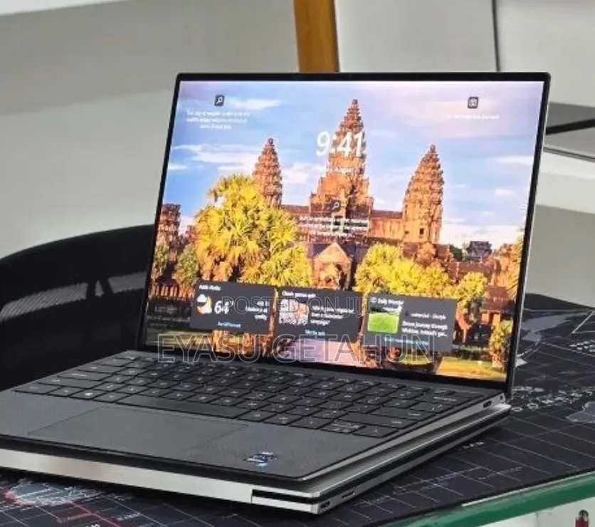 New Laptop Dell XPS 13 16GB Intel Core i7 SSD 512GB