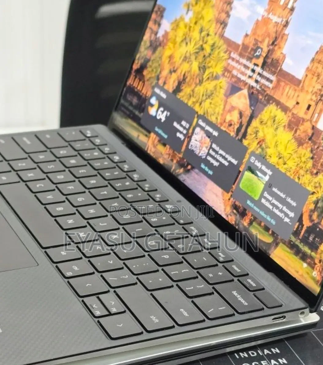 New Laptop Dell XPS 13 16GB Intel Core i7 SSD 512GB