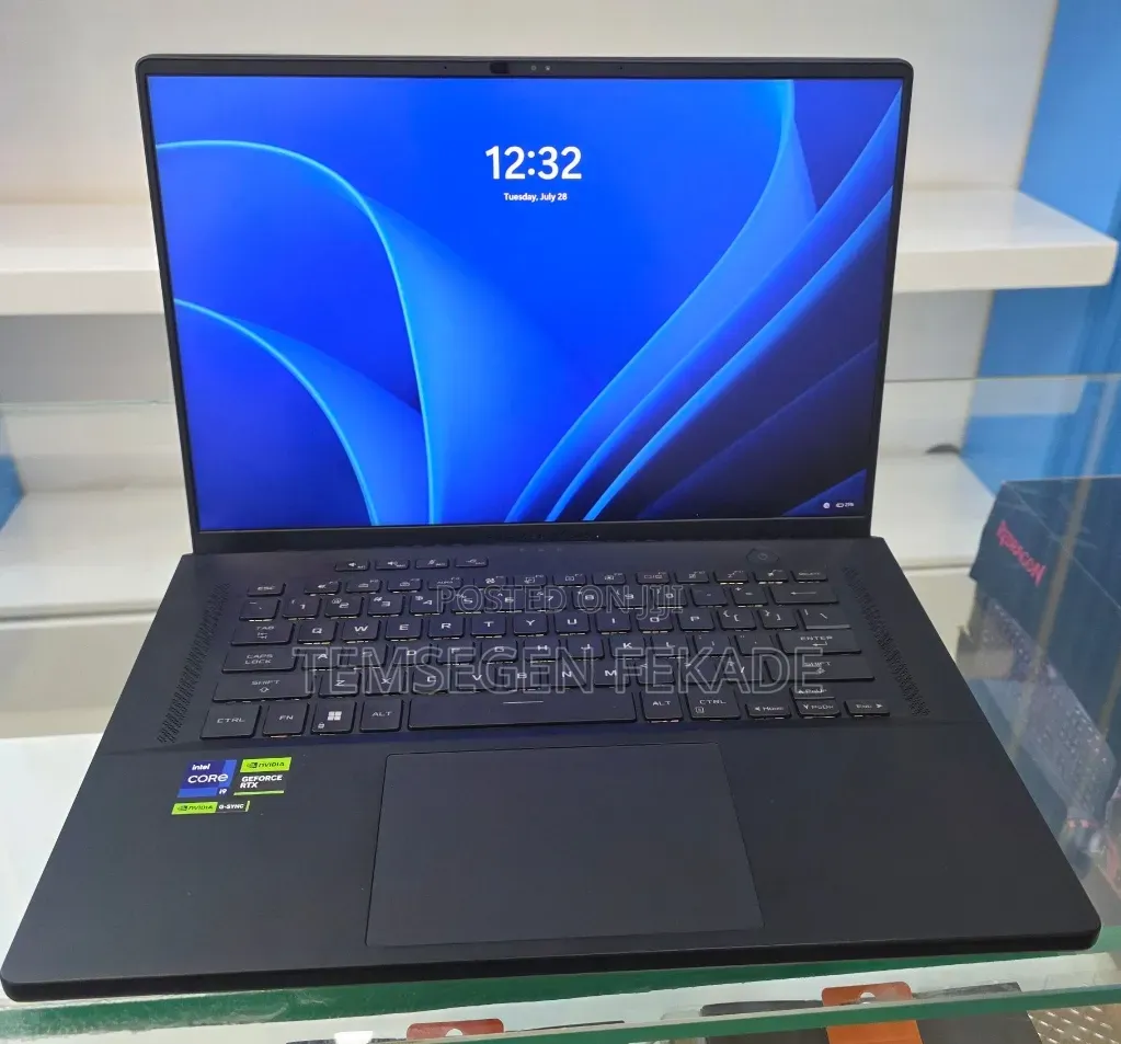 New Laptop Asus ROG Zephyrus G15 16GB Intel Core i9 SSD 1T