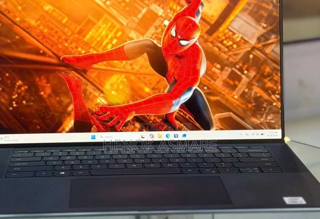 New Laptop Dell Precision 5540 16GB Intel Core i7 SSD 512GB