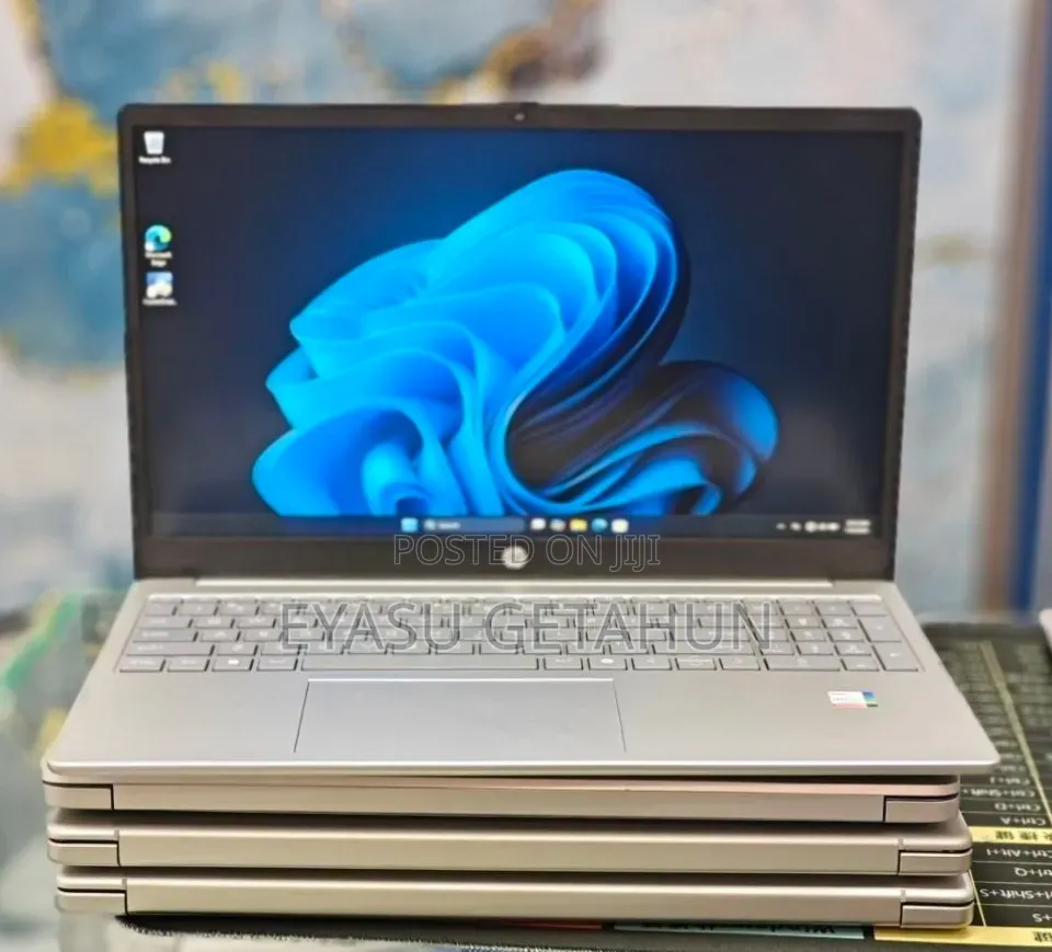New Laptop HP Stream Notebook 16GB Intel Core i7 SSD 1T