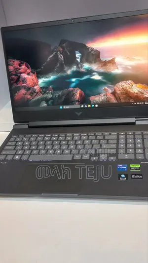 New Laptop HP Victus 16 16GB Intel Core i7 SSD 1T