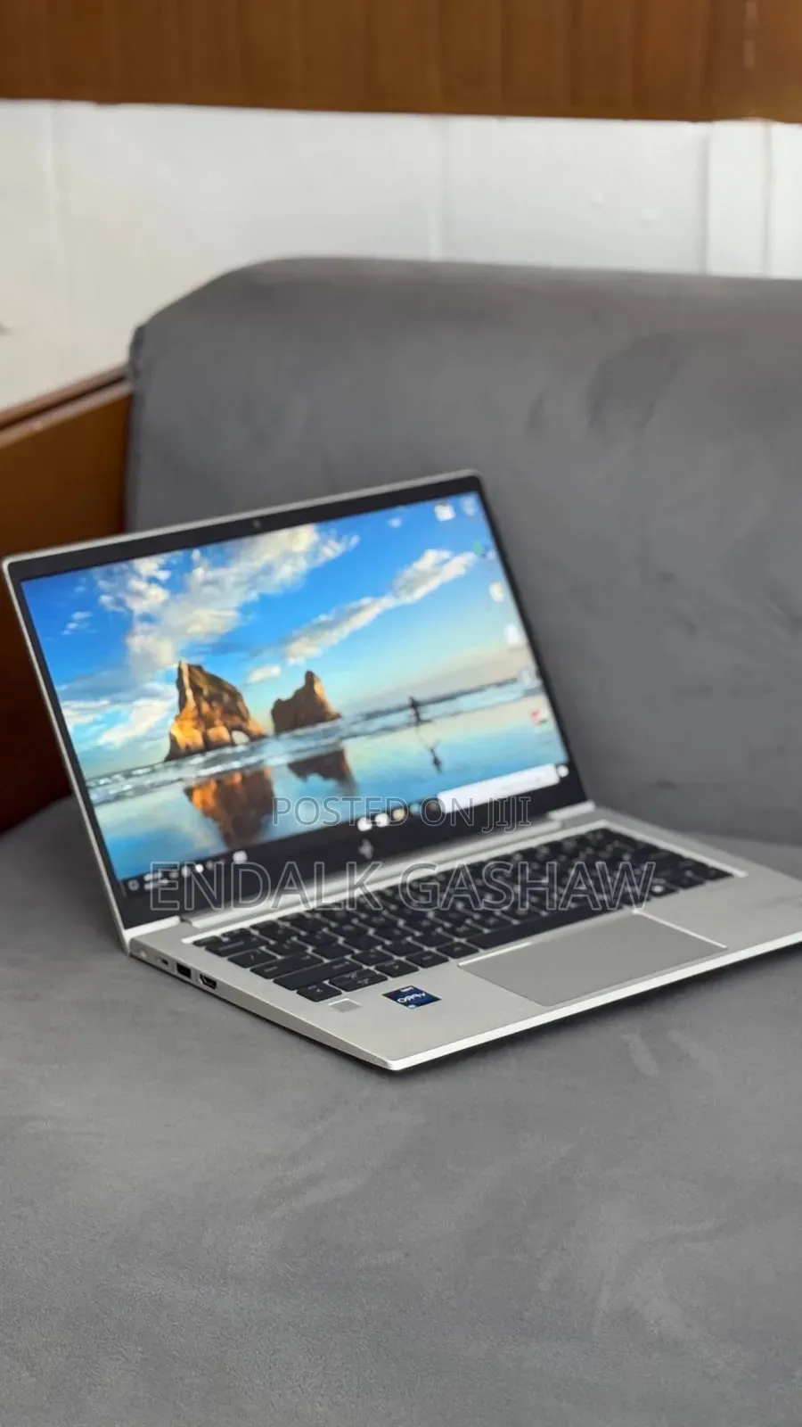 New Laptop HP 630 16GB Intel Core i7 SSD 512GB