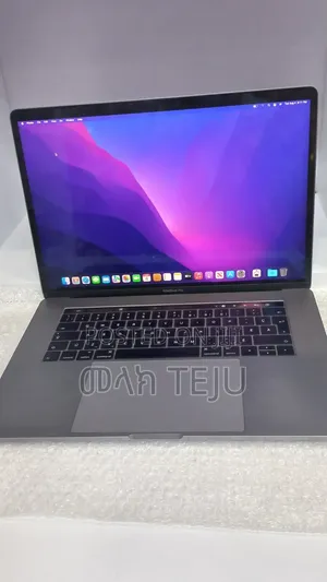 New Laptop Apple MacBook Pro 2016 16GB Intel Core i7 SSD 512GB
