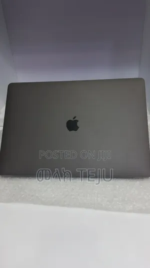 New Laptop Apple MacBook Pro 2016 16GB Intel Core i7 SSD 512GB