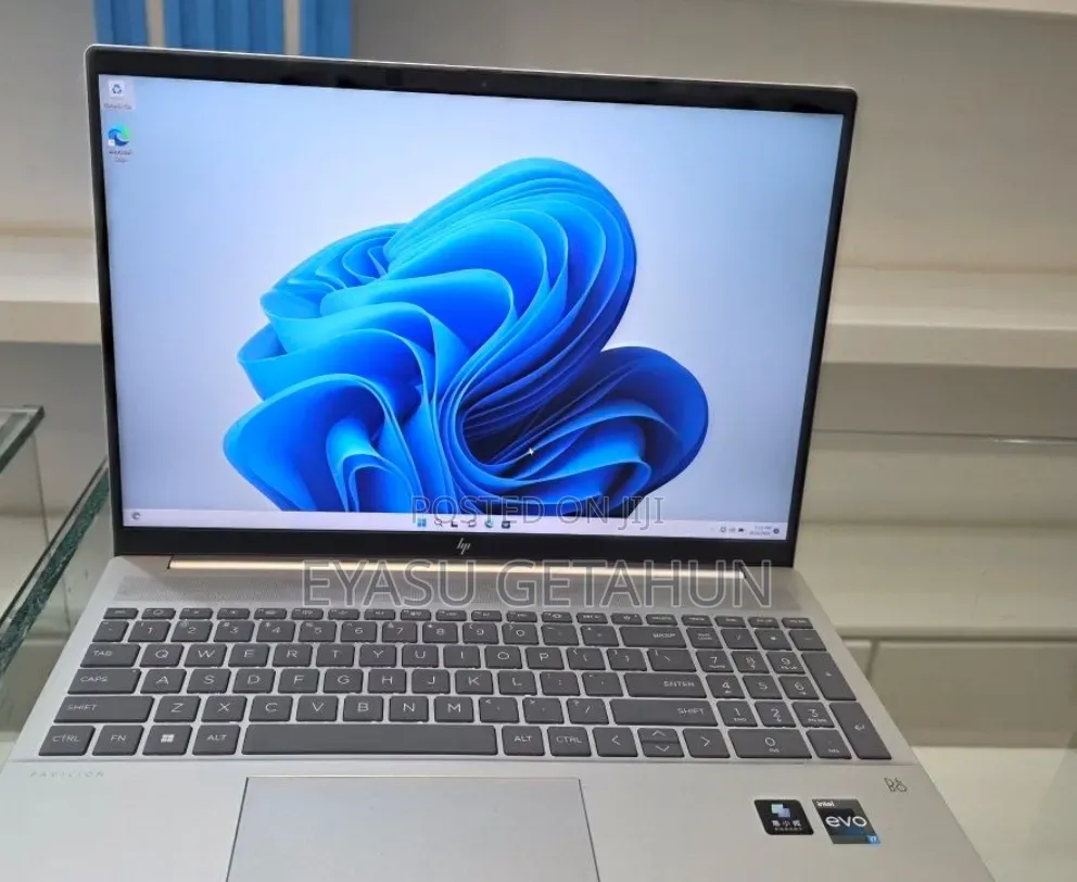 New Laptop HP Pavilion 15 16GB Intel Core i7 SSD 1T
