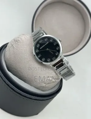 Elegant Silver Ladies Watch – Black Dial