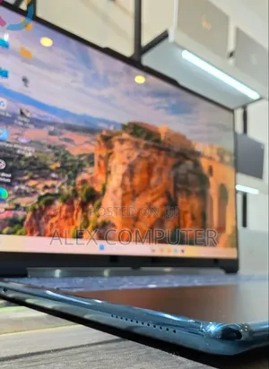 New Laptop Lenovo Yoga 9 16GB Intel Core Ultra 7 SSD 1T