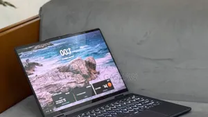 New Laptop Lenovo Yoga 7i 16GB Intel Core i7 SSD 512GB