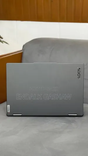 New Laptop Lenovo Yoga 7i 16GB Intel Core i7 SSD 512GB
