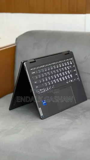 New Laptop Lenovo Yoga 7i 16GB Intel Core i7 SSD 512GB