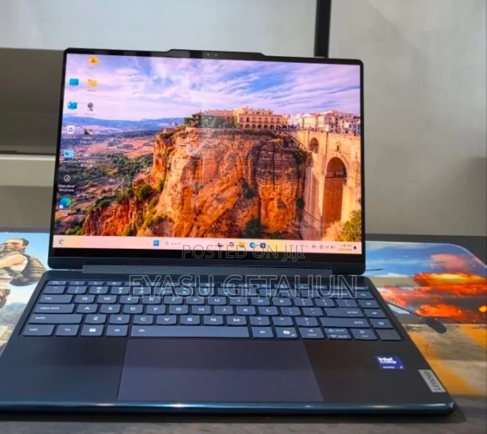 New Laptop Lenovo Yoga 9 16GB Intel Core Ultra 7 SSD 1T