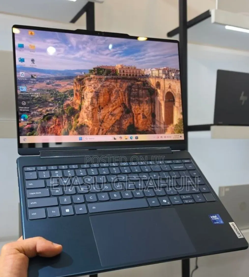 New Laptop Lenovo Yoga 9 16GB Intel Core Ultra 7 SSD 1T