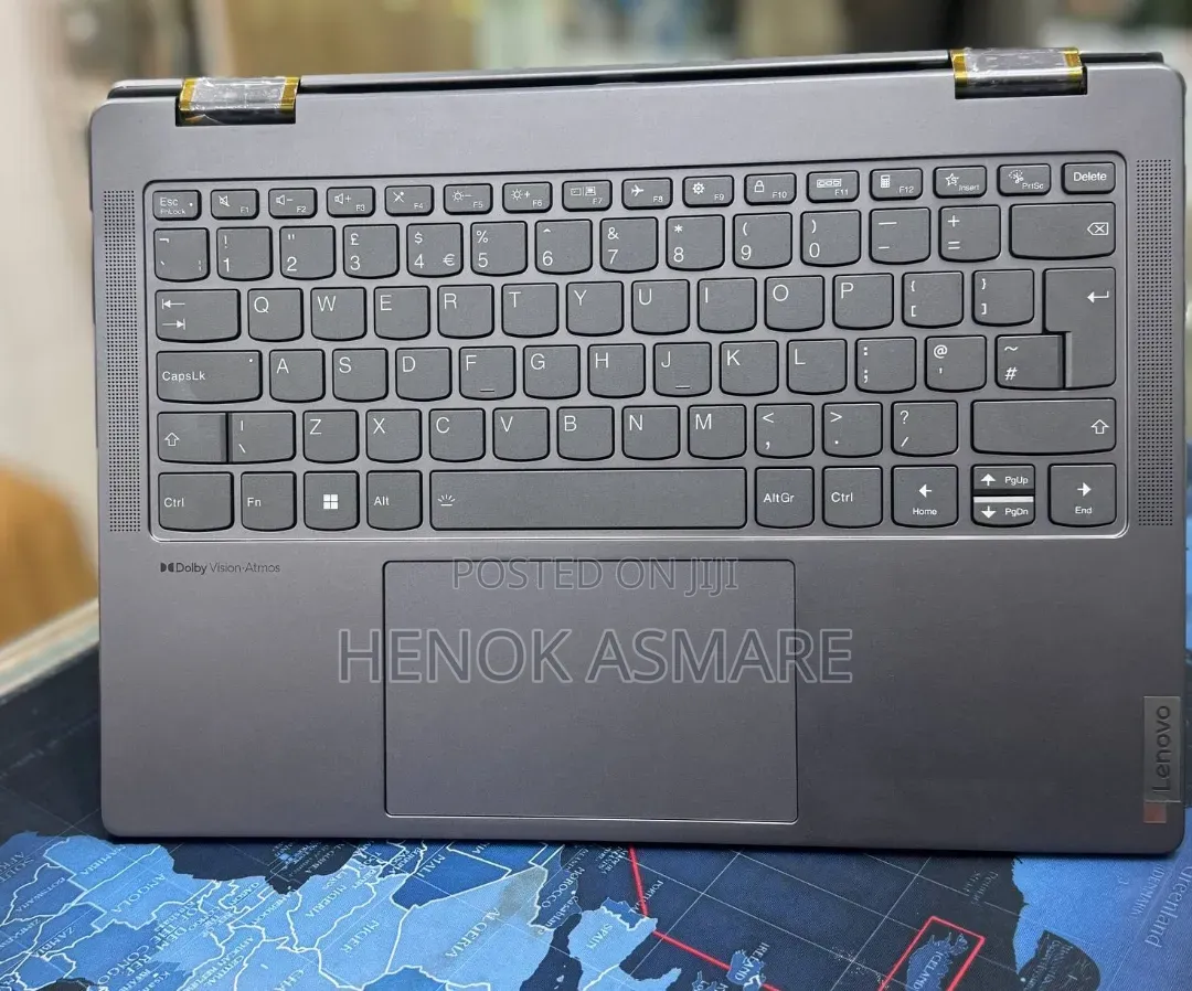 New Laptop Lenovo Yoga 330 16GB AMD Ryzen 7 SSD 512GB