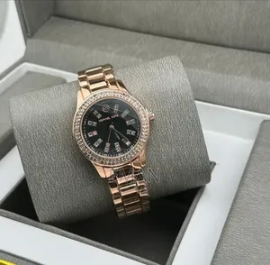 Elegant Rose Gold Ladies Watch – Black Dial Crystal Details