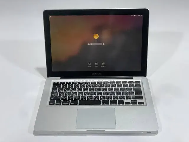 New Laptop Apple MacBook Pro 2010 4GB Intel Core i7 SSD 128GB