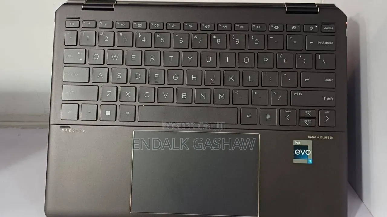 New Laptop HP Spectre 14 16GB Intel Core i7 SSD 1T