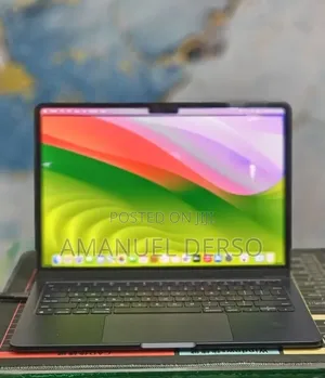 New Laptop Apple MacBook Air 2022 M2 8GB Apple M2 Ultra SSD 512GB