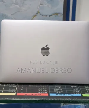 New Laptop Apple MacBook Air 2022 M2 8GB Apple M2 Ultra SSD 256GB