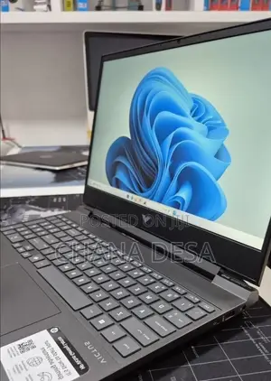 New Laptop HP Victus 15 16GB AMD Ryzen 7 SSD 512GB