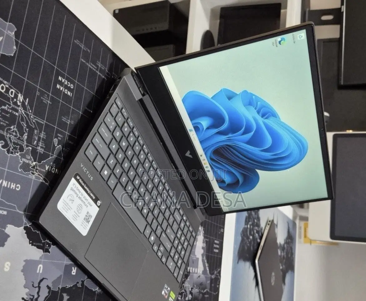 New Laptop HP Victus 15 16GB AMD Ryzen 7 SSD 512GB