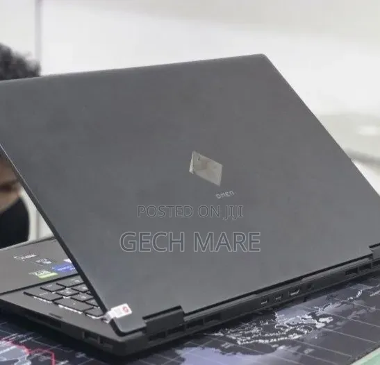 New Laptop HP Omen 16 16GB Intel Core i9 SSD 512GB