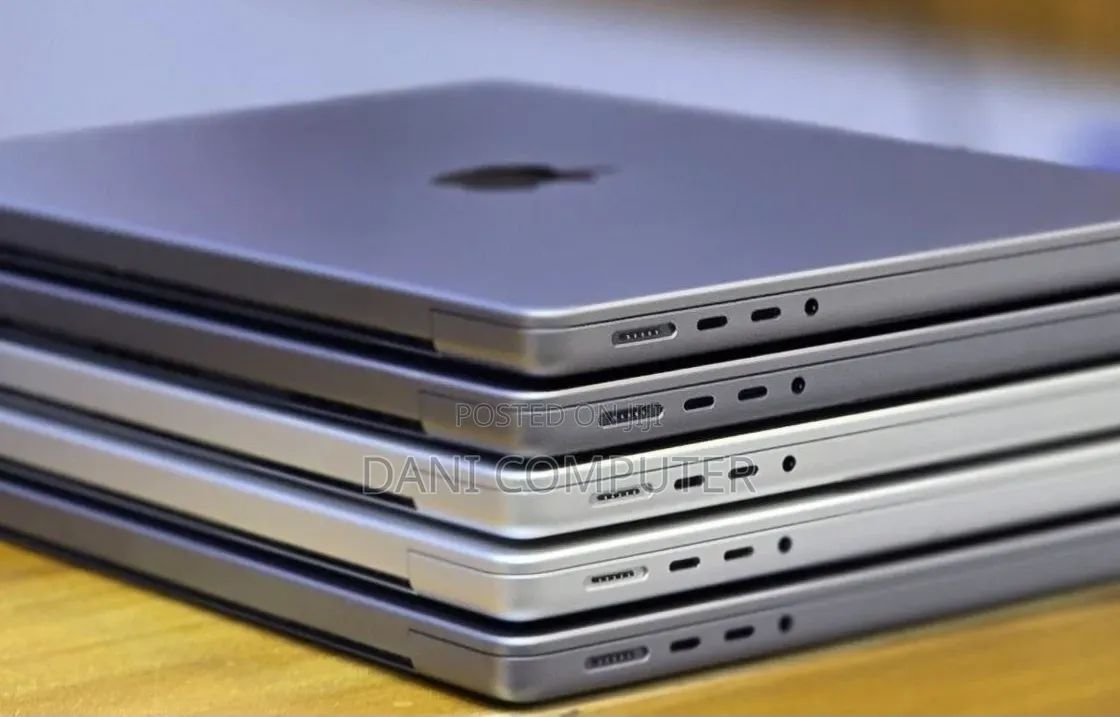 New Laptop Apple MacBook Pro 2020 M1 16GB Apple M1 SSD 512GB