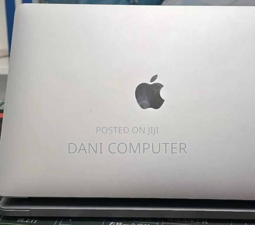 New Laptop Apple MacBook Air 2020 M1 8GB Apple M1 SSD 256GB