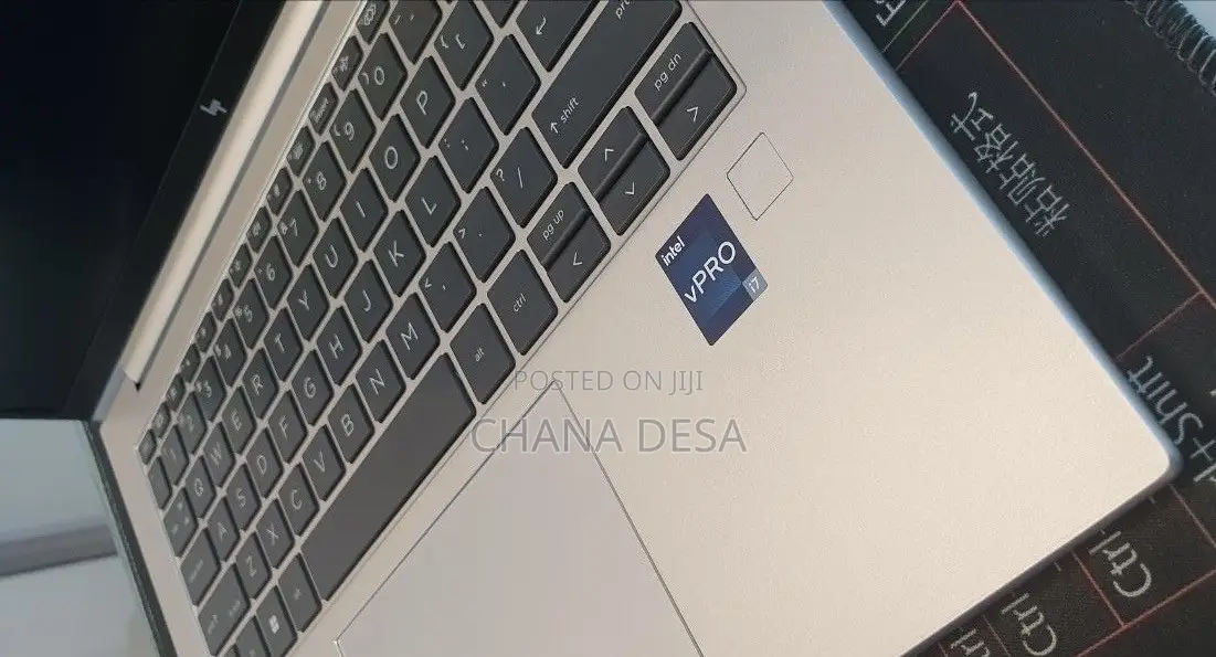 New Laptop HP EliteBook 840 G10 32GB Intel Core i7 SSD 512GB