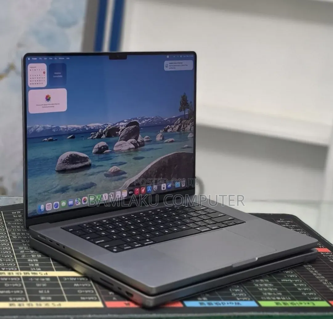 New Laptop Apple MacBook Pro 2021 M1 Max 32GB Apple M1 Max SSD 1T