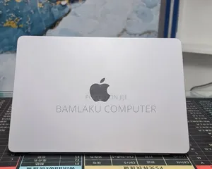 New Laptop Apple MacBook Air 2022 M2 16GB Apple M2 SSD 512GB
