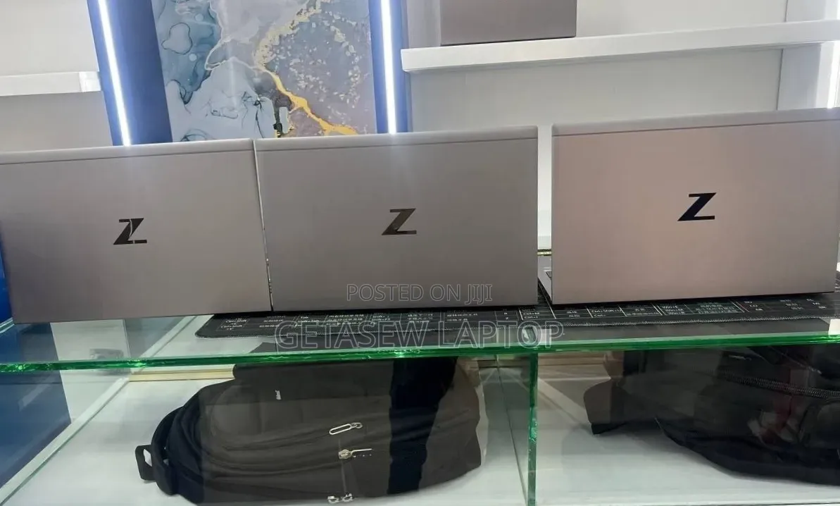 New Laptop HP ZBook 15 16GB Intel Core i7 SSD 512GB