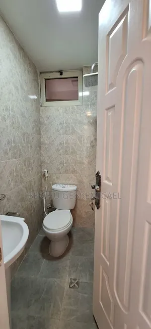 2bdrm Condo in ቦሌ በሻሌ, Bole for rent