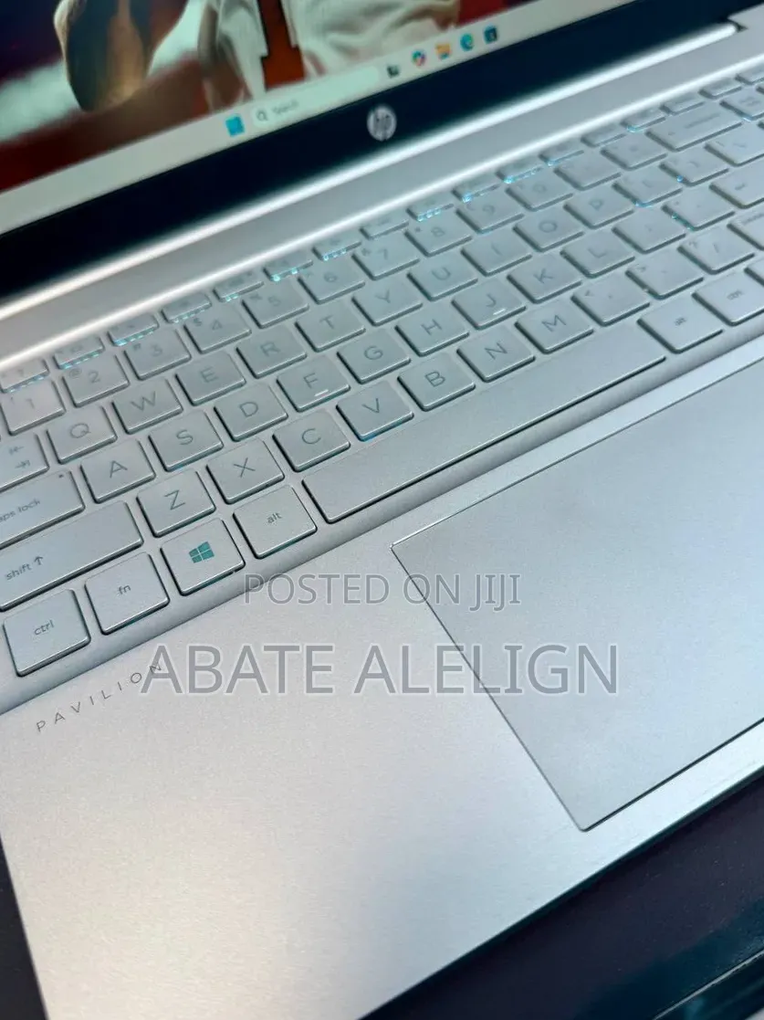 New Laptop HP Pavilion 15 16GB Intel Core i7 SSD 512GB
