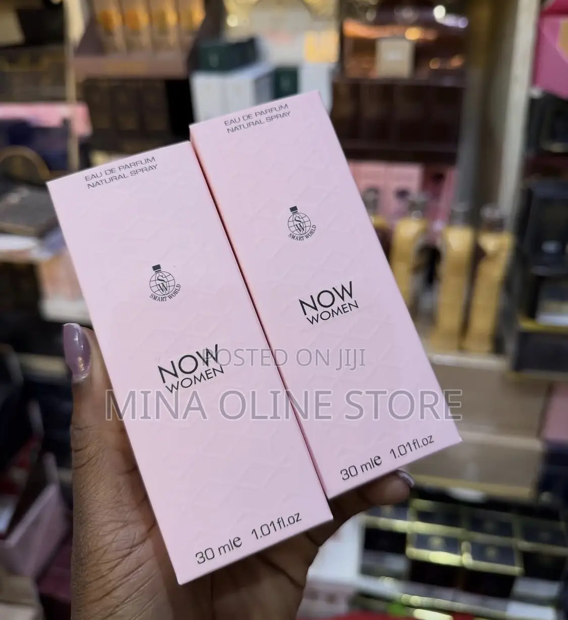 Smart World Now Women Is a Pink