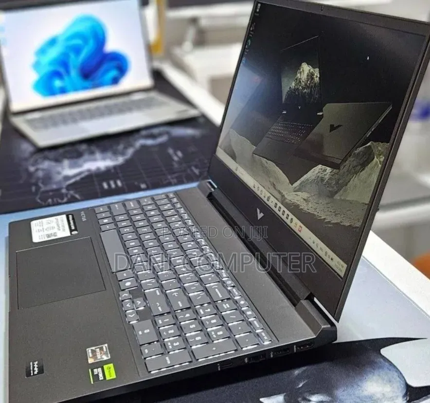 New Laptop HP Victus 15 16GB AMD Ryzen 7 SSD 512GB