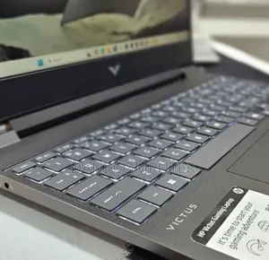 New Laptop HP Victus 15 16GB AMD Ryzen 7 SSD 512GB