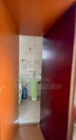 3bdrm Condo in Arabesa, Bole for sale