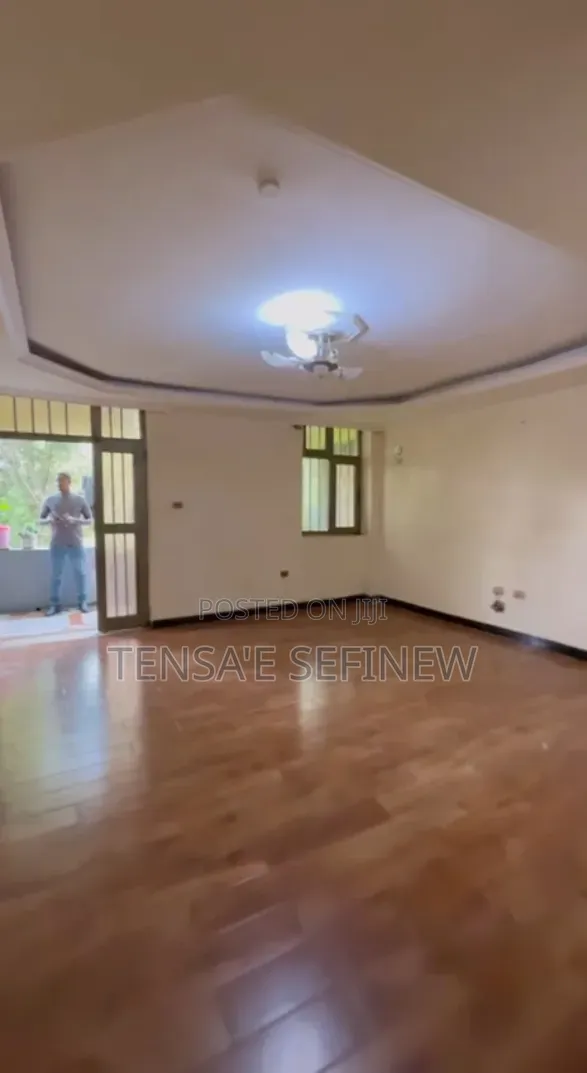 3bdrm Condo in Arabesa, Bole for sale