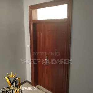 Victor Door – Waterproof Protection | ከውሃ የተጠበቀ