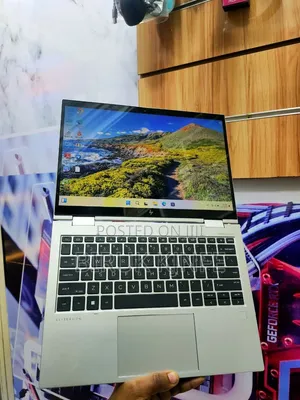 New Laptop HP Elitebook 830 G11 16GB Intel Core Ultra 5 SSD 512GB