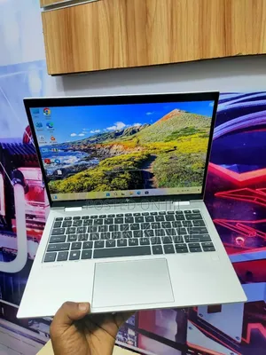 New Laptop HP Elitebook 830 G11 16GB Intel Core Ultra 5 SSD 512GB