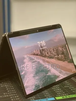 New Laptop HP Spectre X360 13 16GB Intel Core i7 SSD 1T